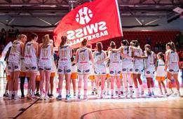 BOX 121 - Jade Krummenacher